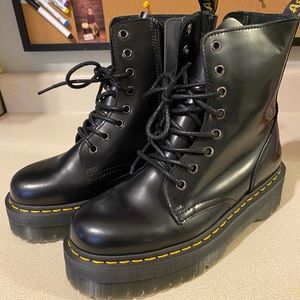 Jadon Dr Martens boots